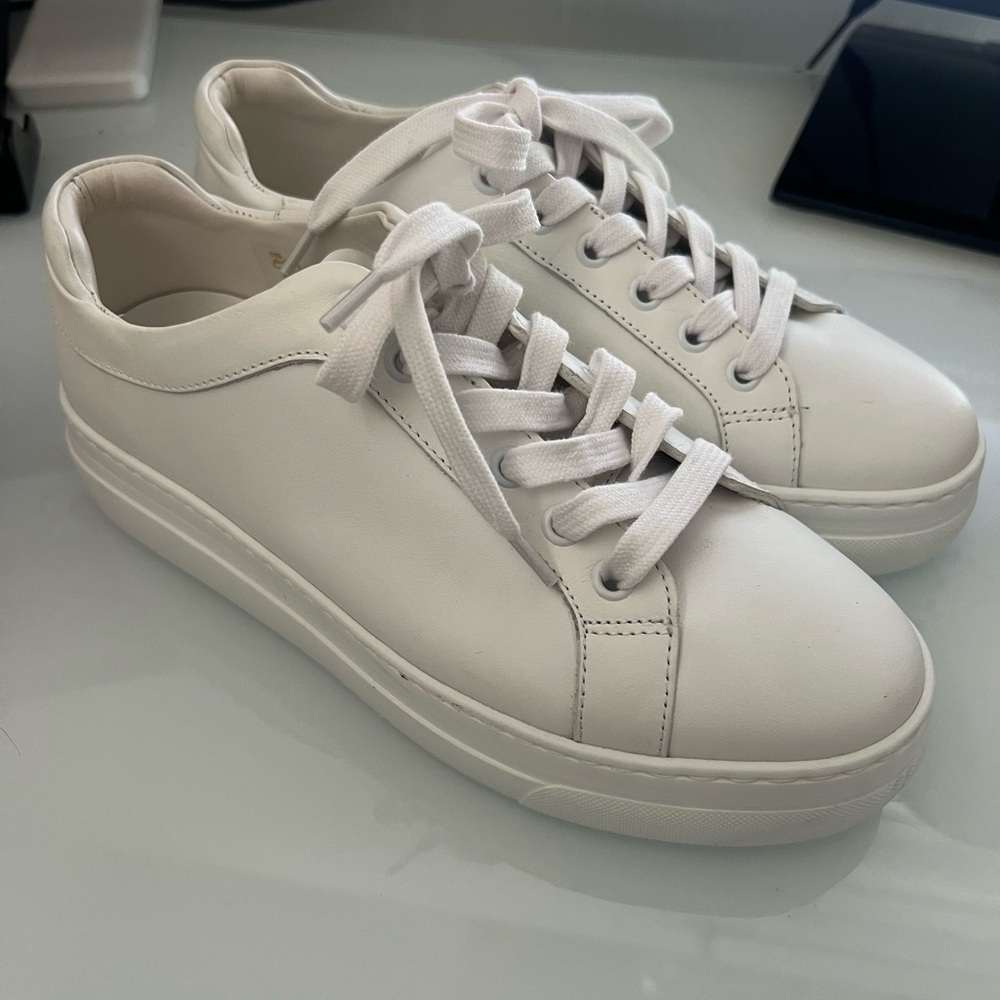 M. Gemi The Palestra Alta  Classic White Women's Sneakers